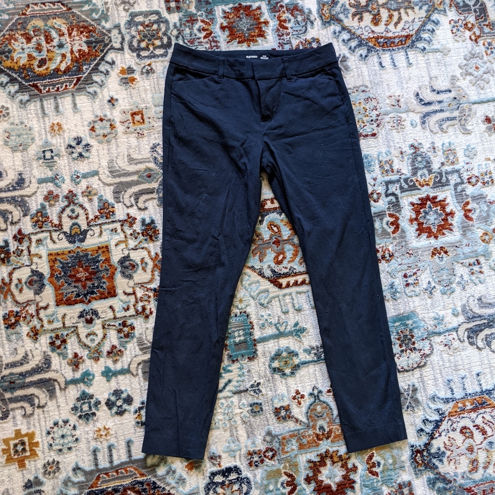 Old Navy Pixie Chino Pants